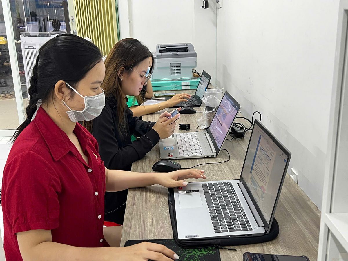 ứng Dụng Kỹ Năng Vi Tính Văn Phòng Vào Công Việc