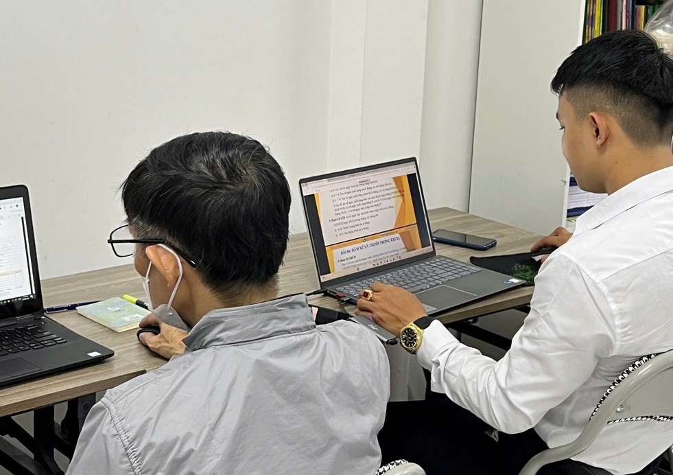 Lợi Ích Khi Tham Gia Khóa Học Ứng Dụng AI Trong Trình Chiếu Tại Tin Học Sao Việt