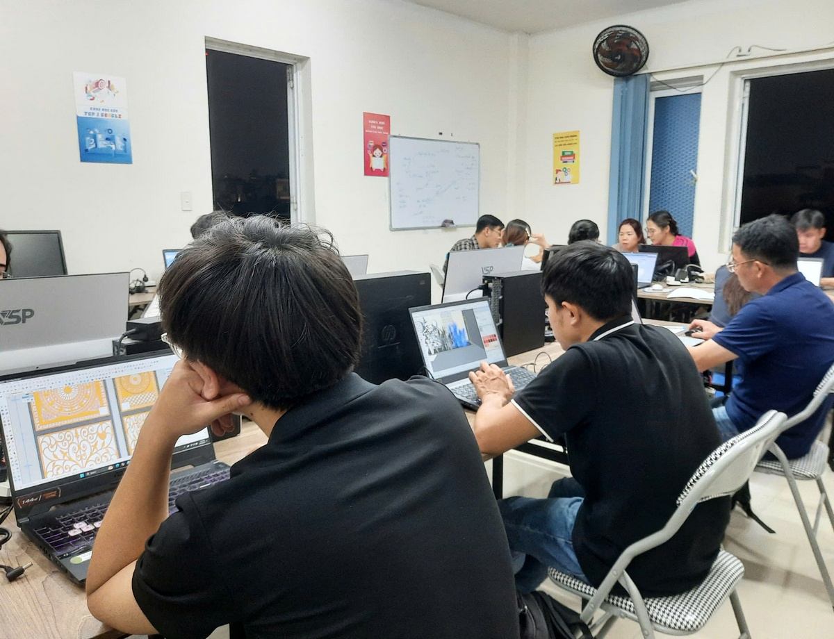 Lý Do Bạn Nên Tham Gia Khóa Học Ứng Dụng AI Tại Tin Học Sao Việt