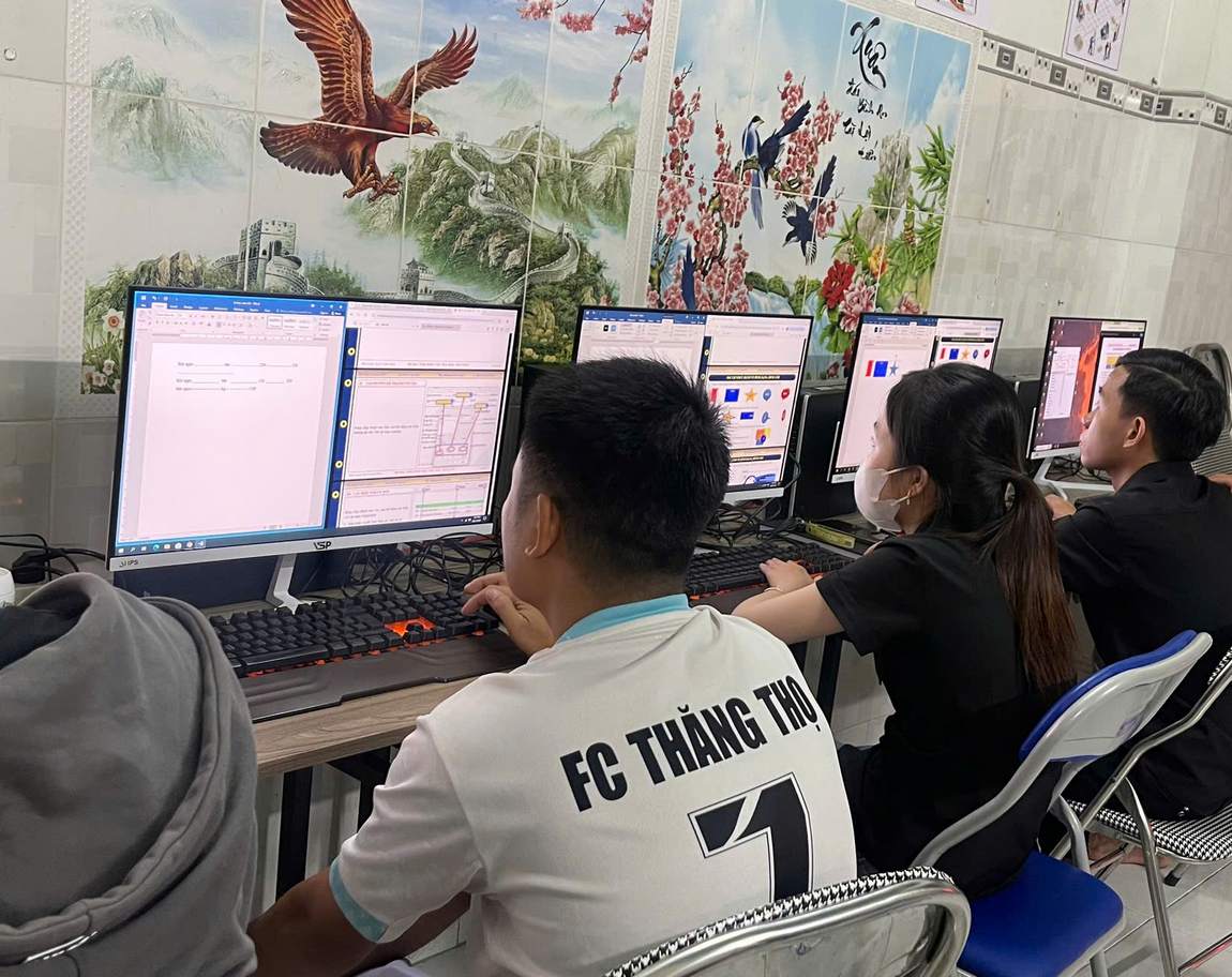Mục Tiêu Chính Trong Khóa Học Ứng Dụng AI Trong MS Word