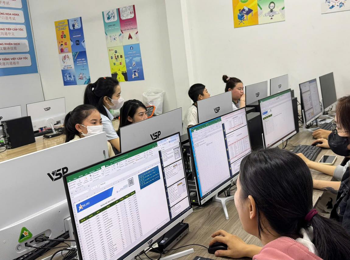 Mục Tiêu Khóa Học Sử Dụng AI Dành Cho Nhân Viên Văn Phòng