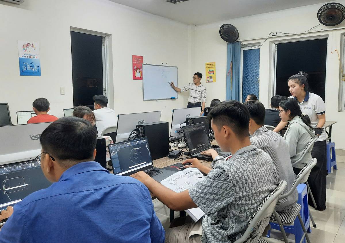 Tin Học Sao Việt Tại Bình Dương Điểm Học Trí Tuệ Nhân Tạo (AI)