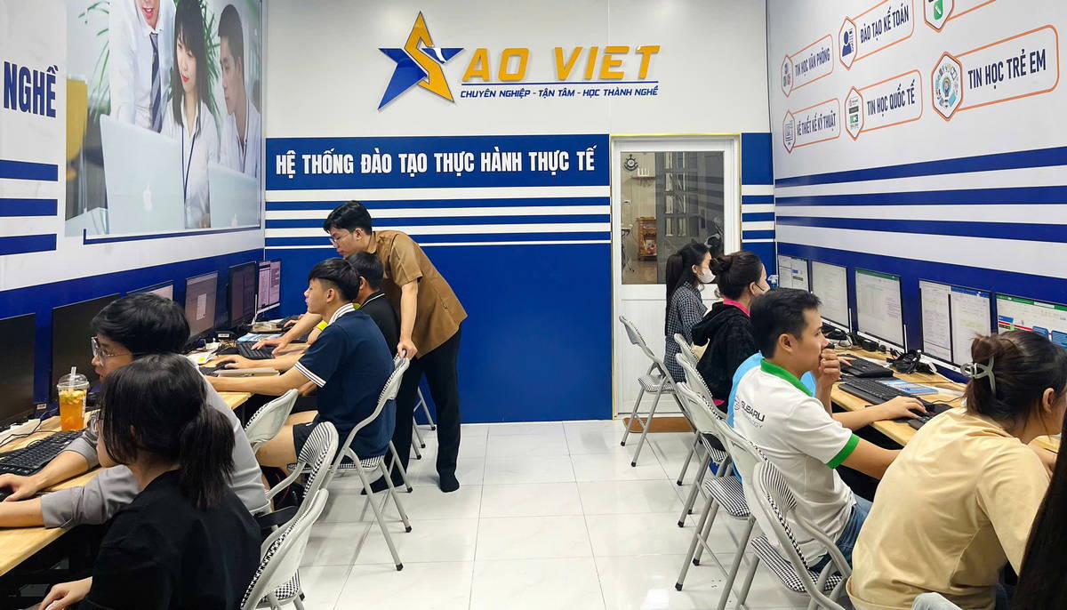 Đối Tượng Học Viên Tham Gia Khóa Học AutoCAD Tại Phường Tân Hưng