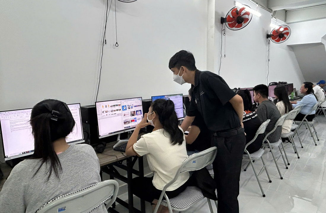 Học Viên Tại Trung Tâm Tin Học Văn Phòng Phường An Phú