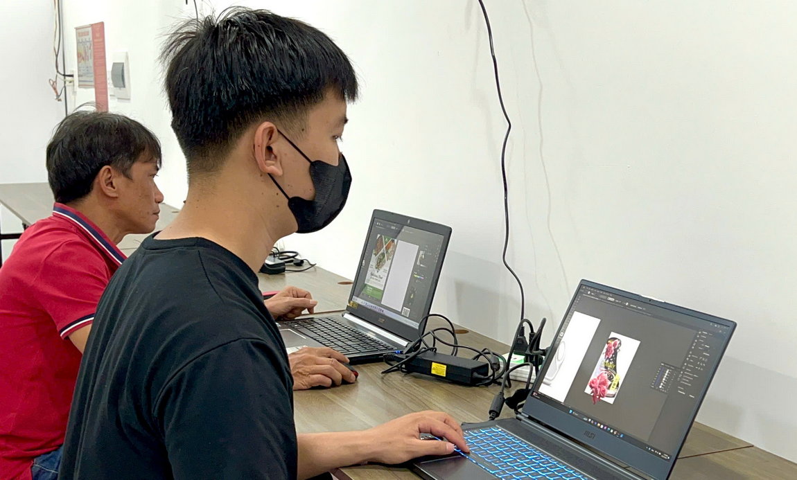 Khóa Học Thiết Kế Đồ Họa Dành Cho Người Mới Bắt Đầu Đến Nâng Cao