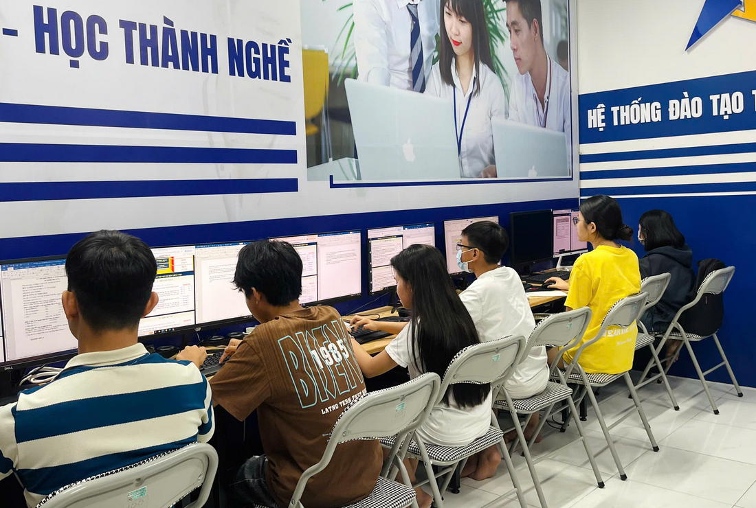 Nội Dung Các Khóa Học Tại Trung Tâm Tin Học Phường An Phú