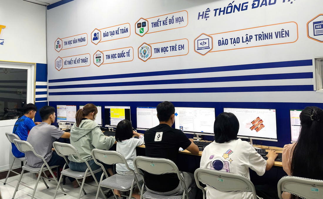 Vì Sao Nên Chọn Học Thiết Kế Đồ Họa Tại Tin Học Sao Việt – Phường Tân Bình