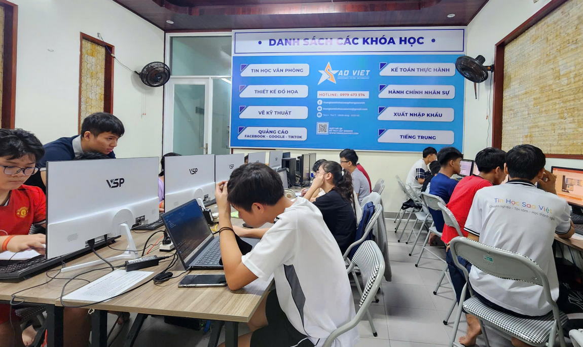 Đối Tượng Học Viên Trong Khóa Học Vibe Coding Tại TP HCM