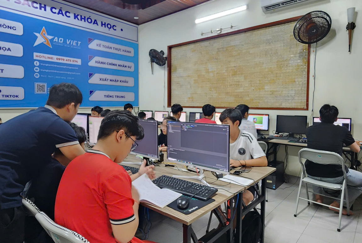 Nội Dung Chính Trong Khóa Học Lập Trình Vibe Coding Với  Trí Tuệ Nhân Tạo (AI)